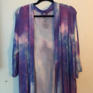 Little sleepies matching robe, swaddle and bow.